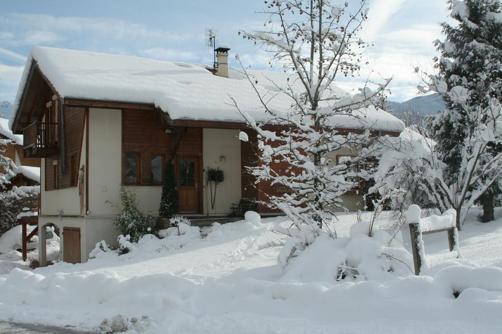 Chambre D'Hotes "Les Crets" Mercury-Gémilly Exterior foto